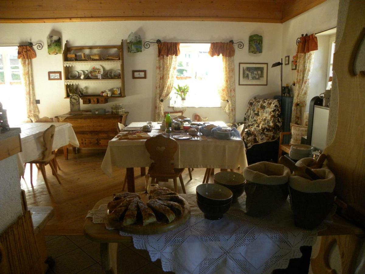 B&B La Casa Delle Bambole Панкия Экстерьер фото